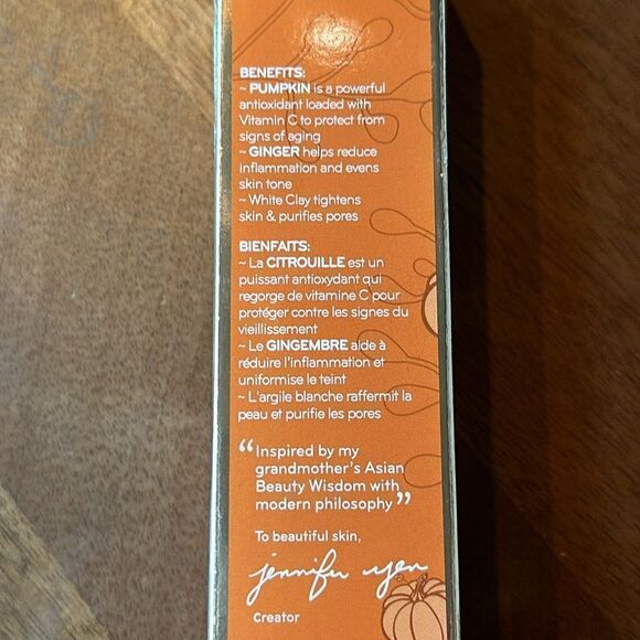 🌸HP🌸! Purisse Pumpkin and Ginger Detoxifying Charcoal Mask! - Picture 5 of 8